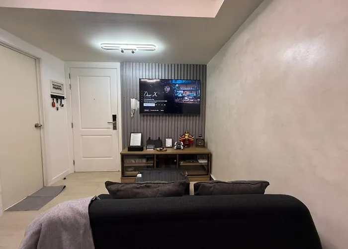 Azure Beachview With Balcony Near Naia Airport 5* Манила