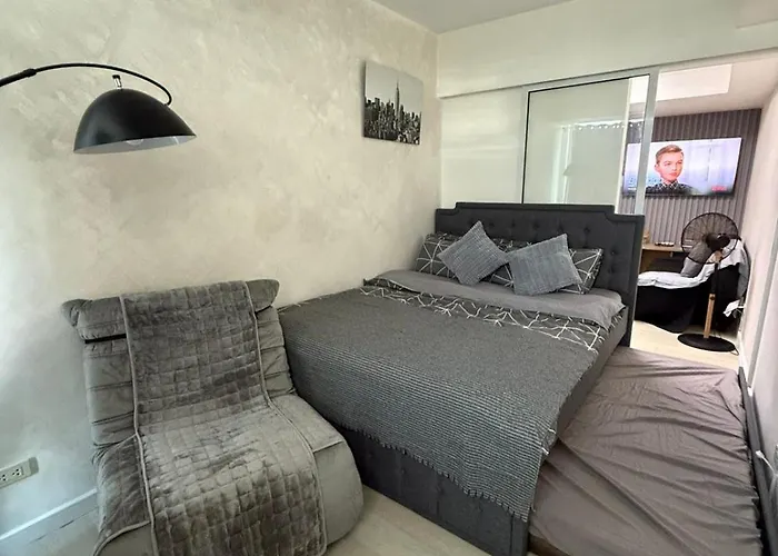 Azure Beachview With Balcony Near Naia Airport 5* Манила