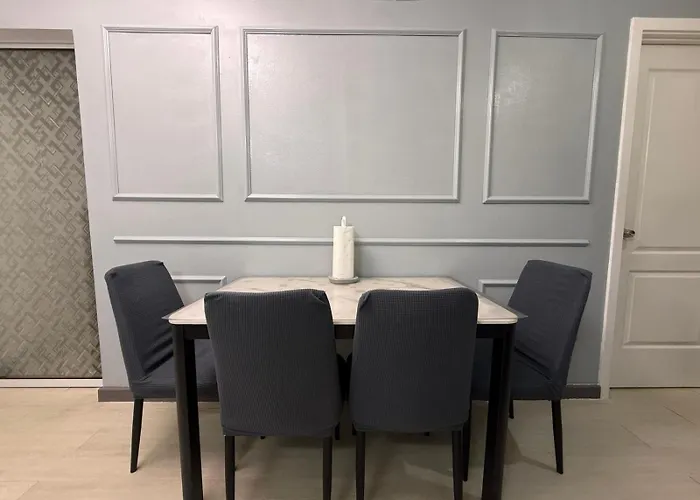 Отель Azure Beachview With Balcony Near Naia Airport