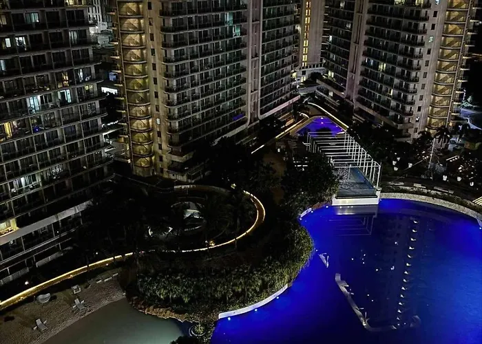 Azure Beachview With Balcony Near Naia Airport 5*